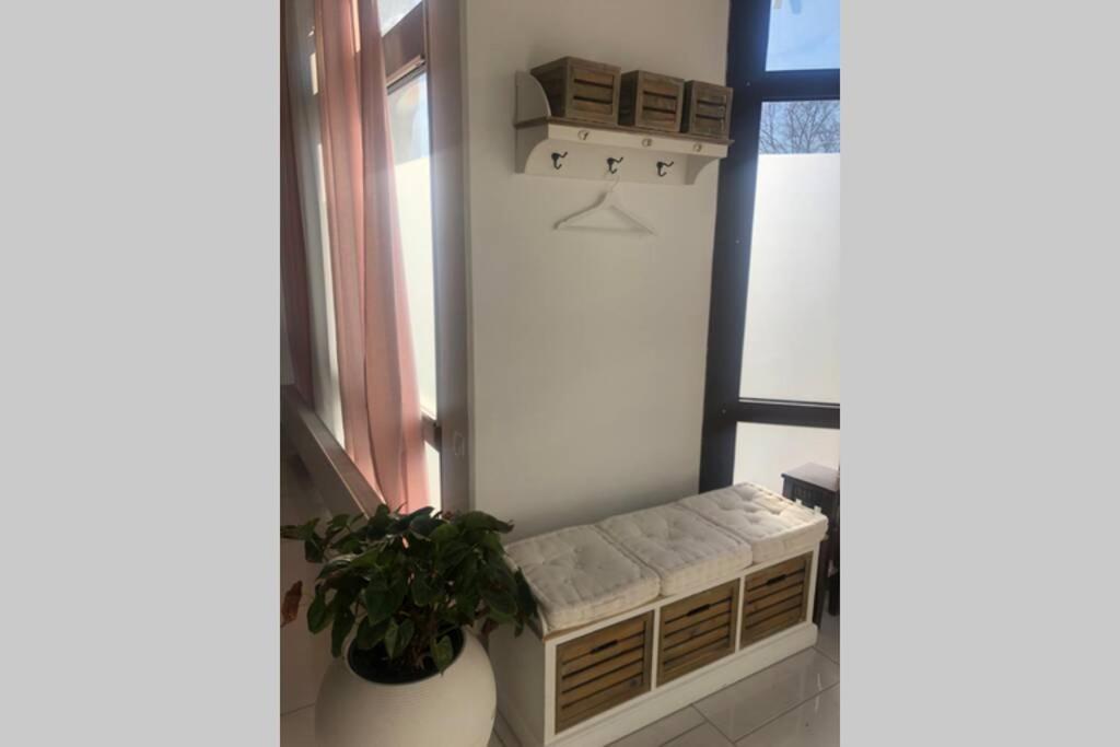 Stadtsuite Mit Sauna In Wiener Neustadt 135 M2 Exteriör bild