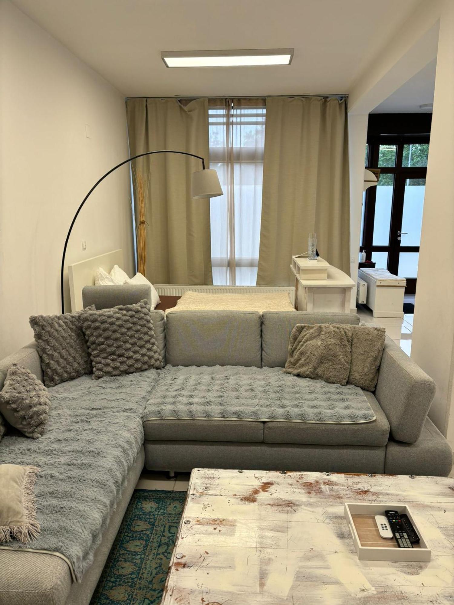 Stadtsuite Mit Sauna In Wiener Neustadt 135 M2 Exteriör bild